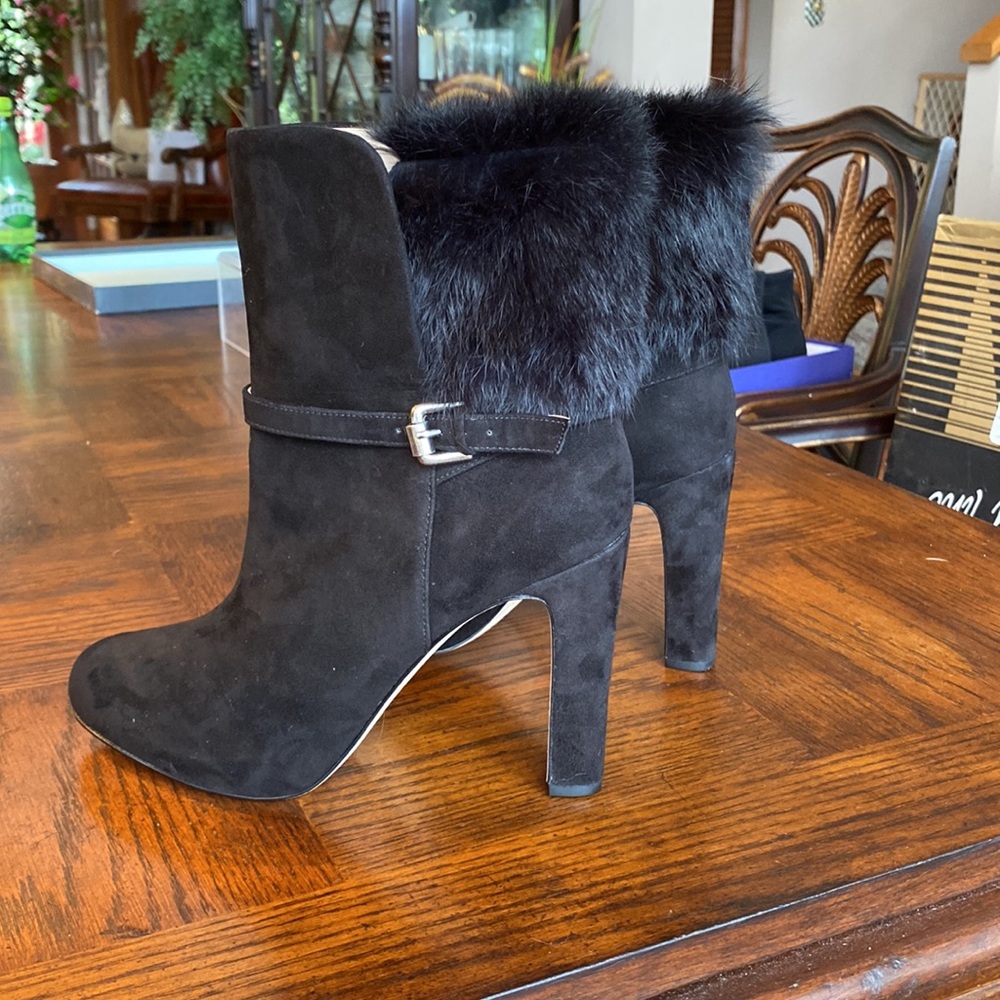 NEW Sz8 La Fenice Black Suede/Rabbit Fur Trim 4”Heel Low Boot